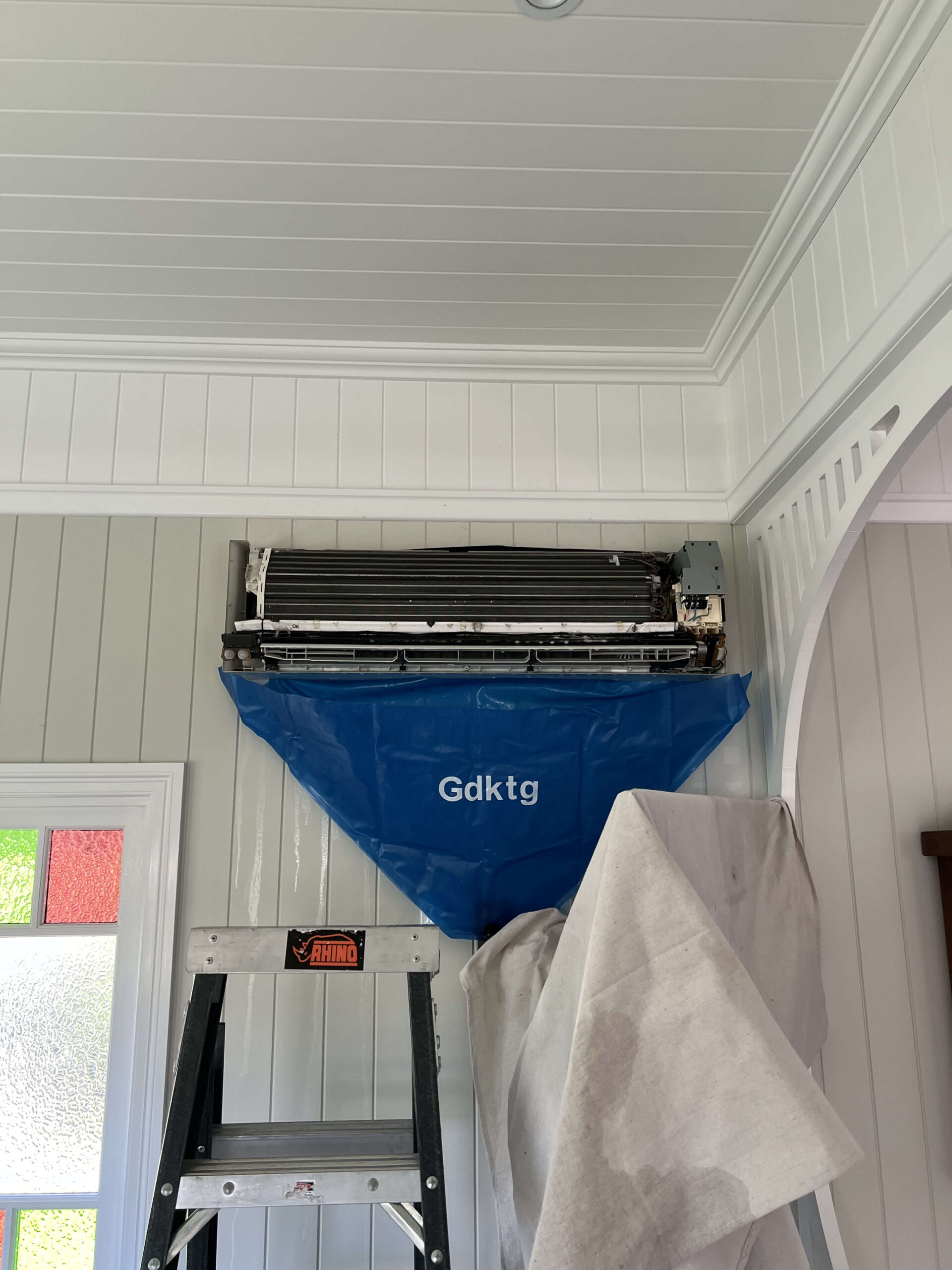 Aircon unit in the repair process.